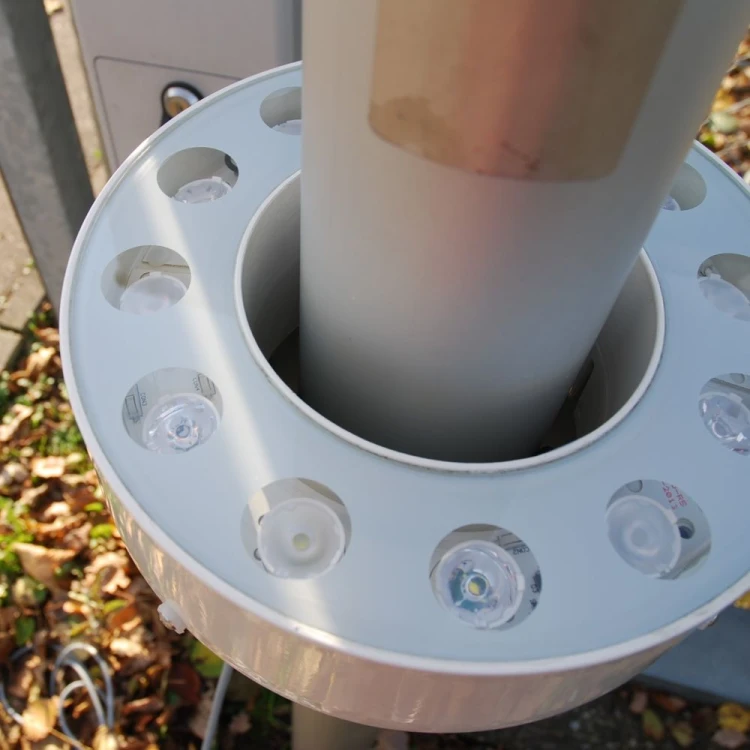 flaglight-oswietlenie-masztow-aluminiowych-logoflagi.jpg